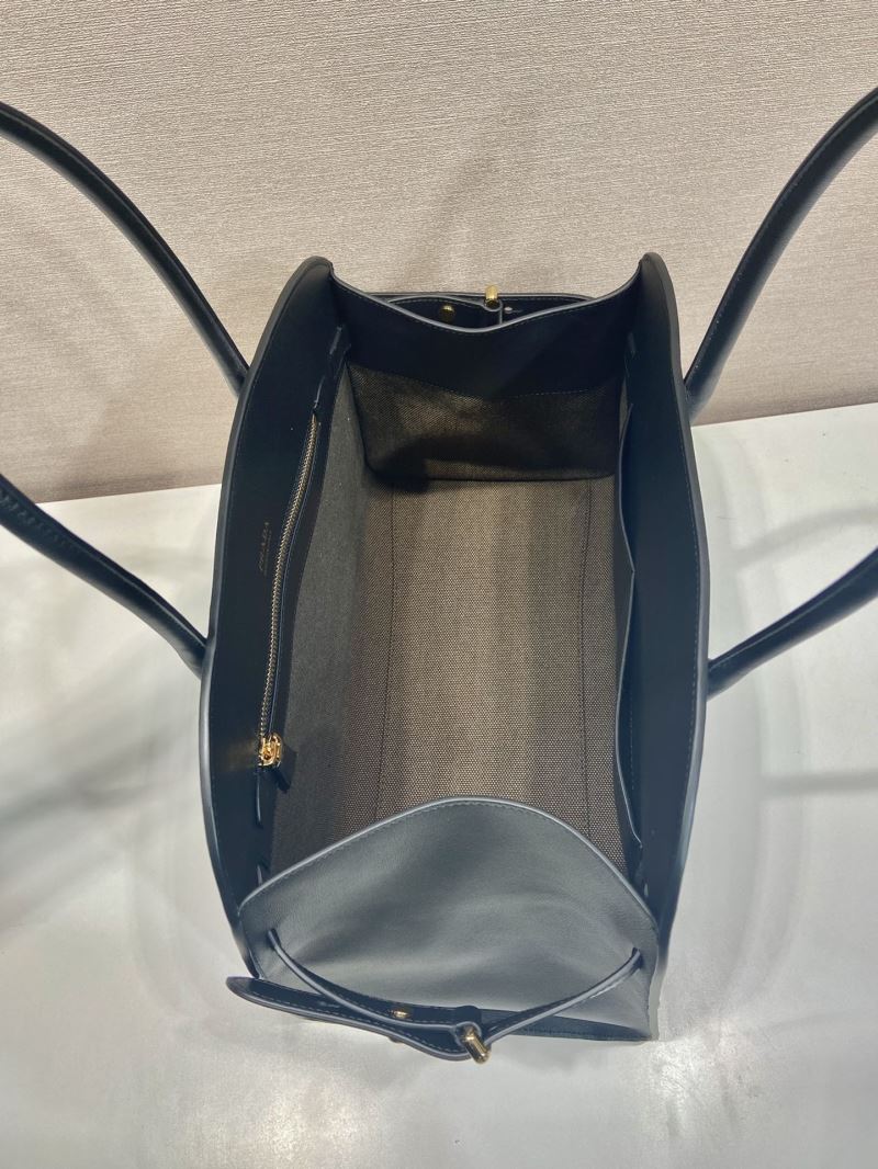 Pra*a top handle bags